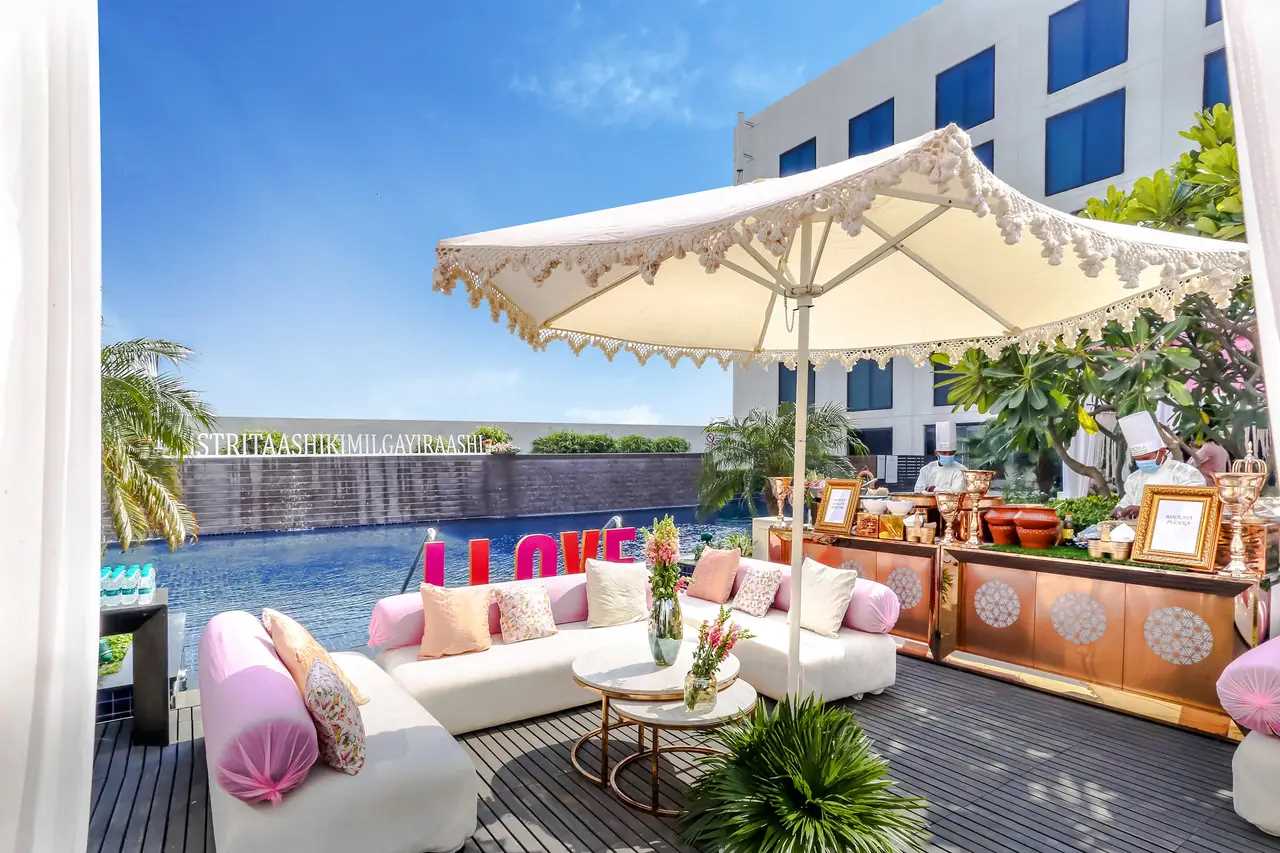 Pullman New Delhi Aerocity